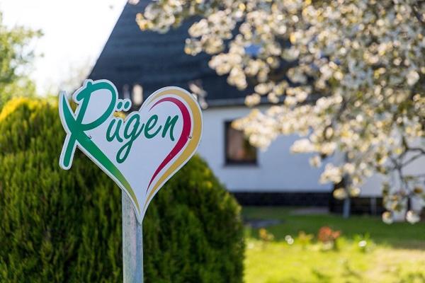 Ruegenherz Piratenhaus Parchtitz エクステリア 写真